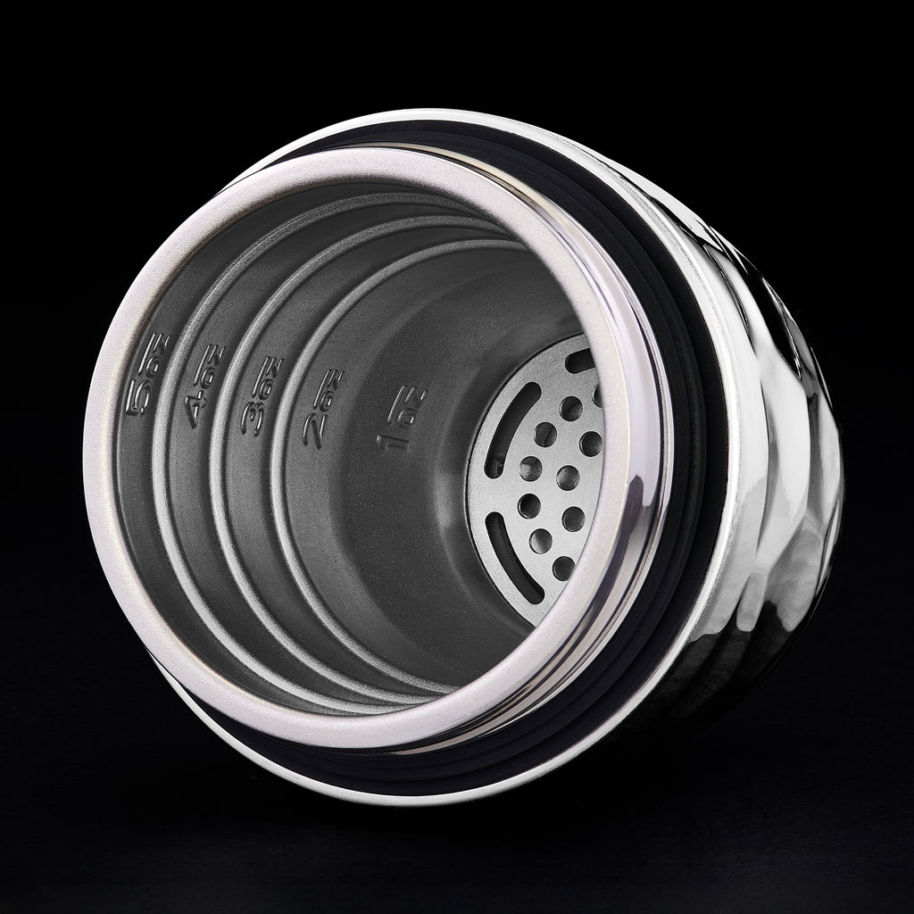 Cocktail Shaker, 25 oz (Chrome) - Image 4